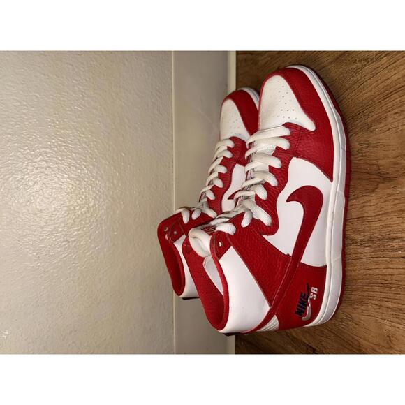 nike sb dunk high future court red